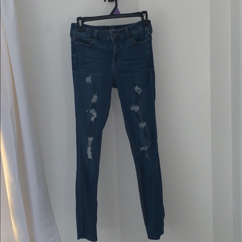 Women’s Hollister skinny jeans
